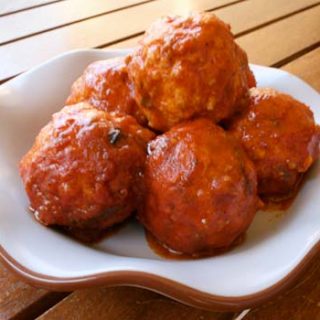 Chicken Meatballs in Tomato Sauce