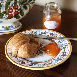 Apricot Amaretto Jam