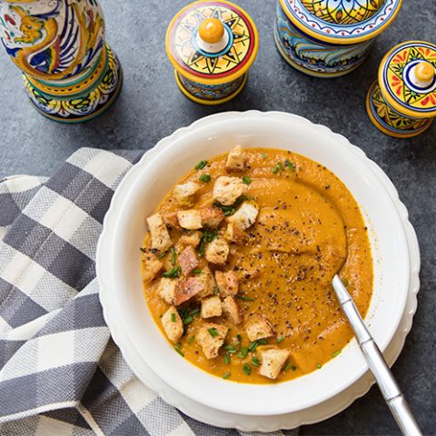 Creamy Roasted Carrot Soup