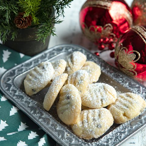 Whipped Shortbread Cookies - Countdown to Christmas